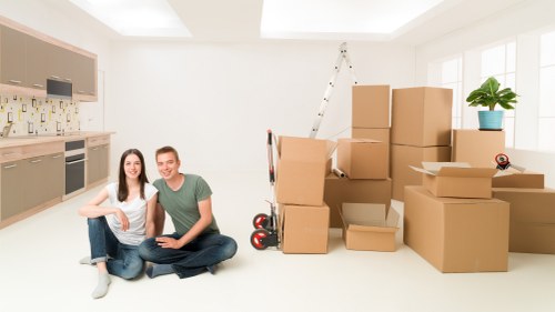 Man and van transport for residential and commercial customers in South Kensington