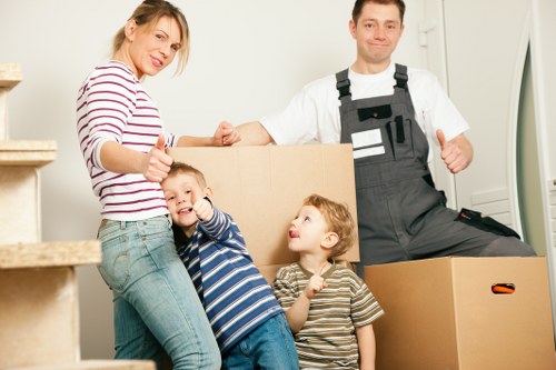 Professional moving support for flats near South Kensington